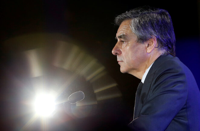 François Fillon en meeting à Nîmes, le 2 mars. © Reuters François Fillon en meeting à Nîmes, le 2 mars. © Reuters