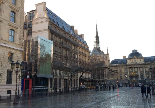 Place Louis Lépine / de Lutèce ? Place Louis Lépine / de Lutèce ?
