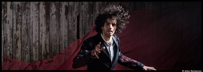 Simon Ghraichy envoûte le Théâtre des Champs-Elysées