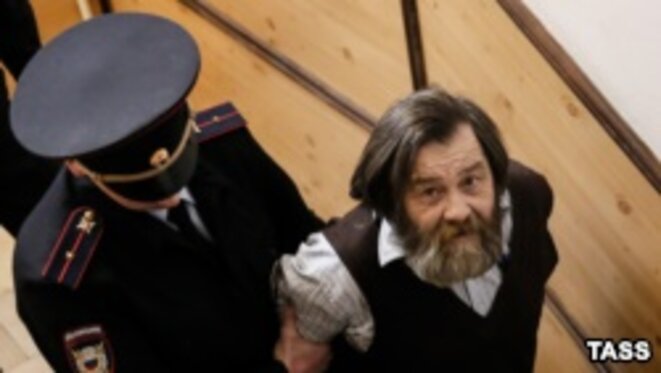 Liberez Sergei Mokhnatkin !