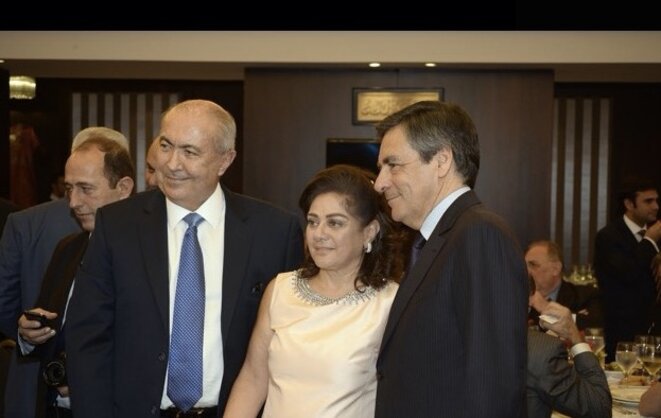 François Fillon avec Fouad Makhzoumi lors d'un dîner organisé à Beyrouth par l'homme d'affaires en 2014 © DR François Fillon avec Fouad Makhzoumi lors d'un dîner organisé à Beyrouth par l'homme d'affaires en 2014 © DR