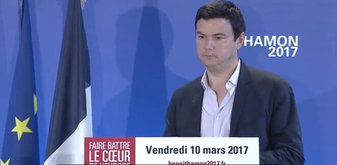 Thomas Piketty présentant le projet européen de Benoît Hamon © DR