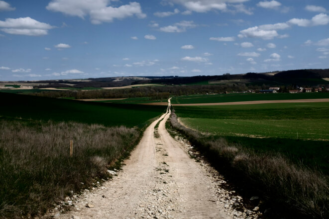 Sainte-Vertu, Bourgogne, le 26 mars 2017 © Meyer / Tendance Floue Sainte-Vertu, Bourgogne, le 26 mars 2017 © Meyer / Tendance Floue