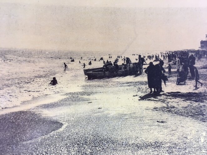 A view of the beach of Pavalas-les-Flots before the development of mass tourism as shown on a postcard from the town's heritage museum (precise date unknown). © DR A view of the beach of Pavalas-les-Flots before the development of mass tourism as shown on a postcard from the town's heritage museum (precise date unknown). © DR
