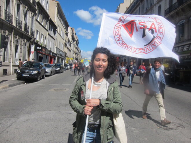Batoul, professeur et militante CGT de Visa 13 © LF Batoul, professeur et militante CGT de Visa 13 © LF