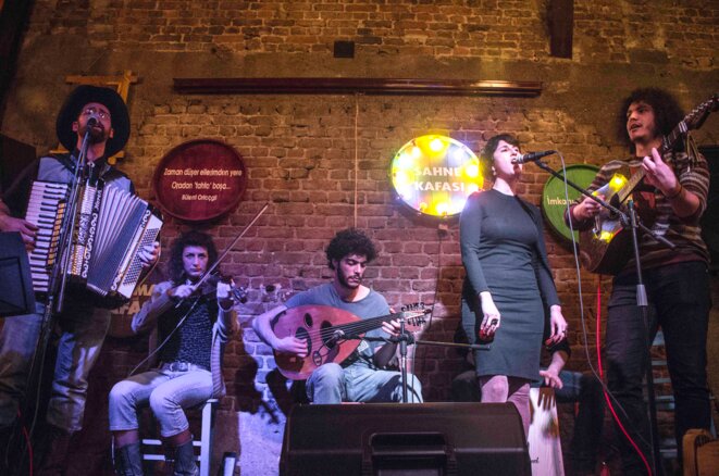 Country music without borders