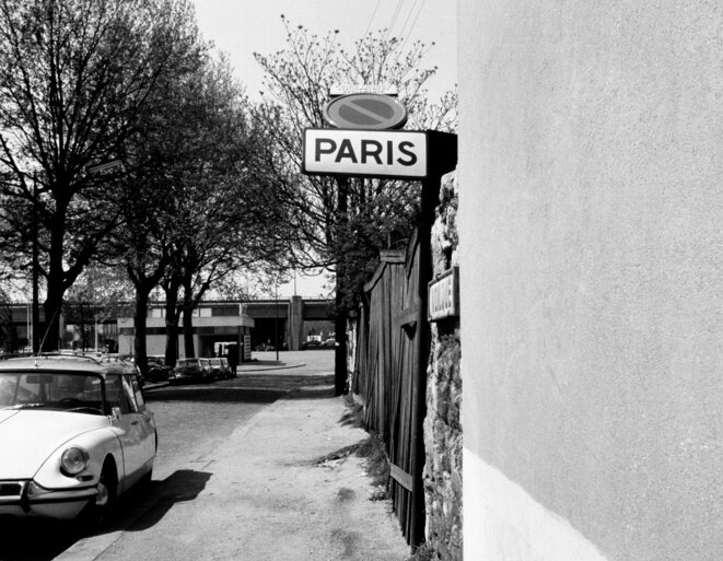 Eustachy Kossakowski, 6 mètres avant Paris, 1972. © Anka Ptaszkowska Eustachy Kossakowski, 6 mètres avant Paris, 1972. © Anka Ptaszkowska
