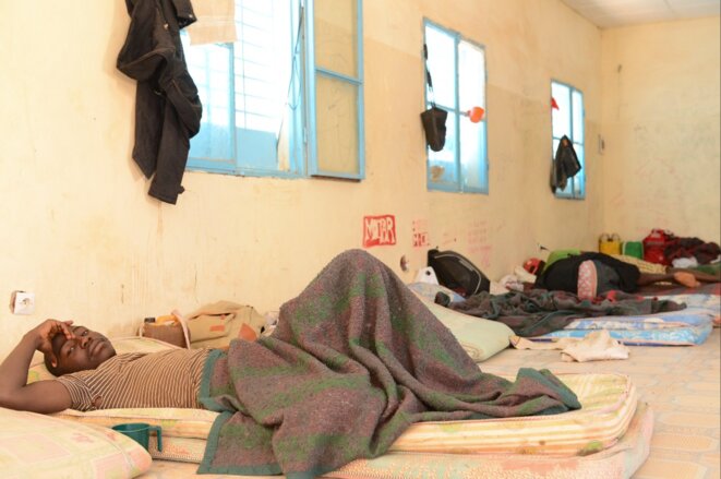 Dans le centre de transit géré par l'Organisation internationale pour les migrations (OIM) à Agadez, en mars 2017. © Sara Prestianni Dans le centre de transit géré par l'Organisation internationale pour les migrations (OIM) à Agadez, en mars 2017. © Sara Prestianni