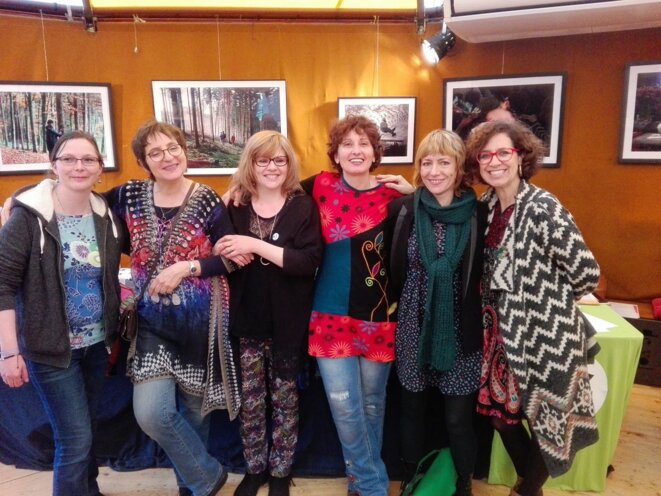 La Main à l'Oreille, comme une étreinte au fond du coeur