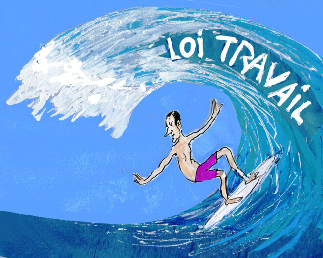 ET EN PLUS IL FAIT DU SURF!