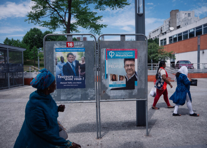 Devant la gare d'Évry-Courcouronnes © L.E.