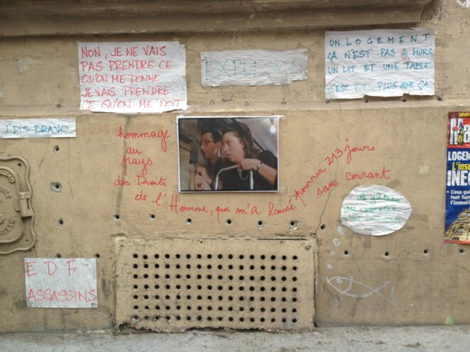 Le Mur Chez moi, Paris, 1 rue de Chantilly, jusqu'en juillet 2015. Le Mur Chez moi, Paris, 1 rue de Chantilly, jusqu'en juillet 2015.