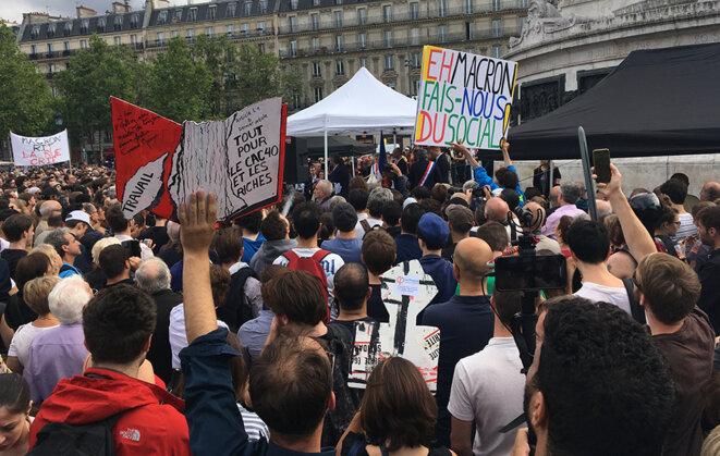Rassemblement insoumis le 12 juillet à Paris, place de la République © CG Rassemblement insoumis le 12 juillet à Paris, place de la République © CG