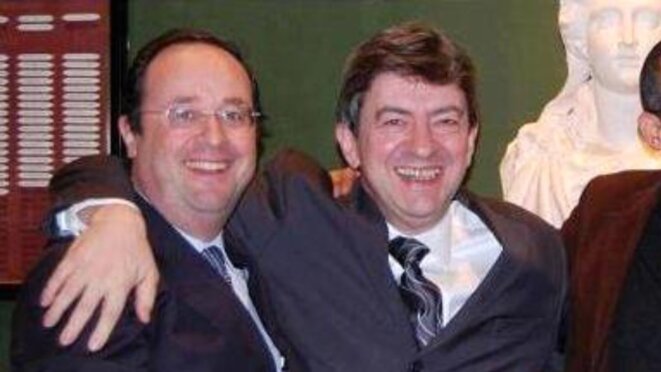 Mélenchon en cravate psychédélique, c'est la fête avec François Hollande Mélenchon en cravate psychédélique, c'est la fête avec François Hollande
