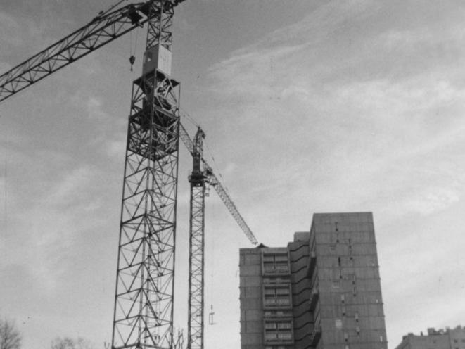 La rénovation urbaine du centre d'Ivry dans les années 1970 La rénovation urbaine du centre d'Ivry dans les années 1970