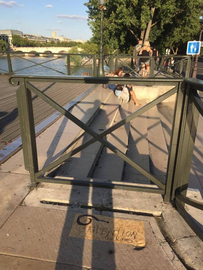 Paris, Pont des arts, 6 août 2017 © Gilles Walusinski