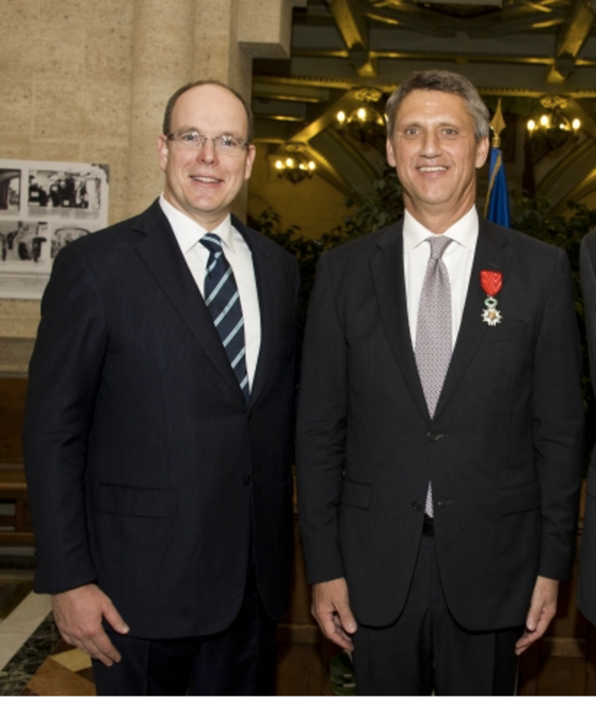 Philippe Narmino reçoit la Légion d'honneur. Août 2016 © Ambassade de France à Monaco Philippe Narmino reçoit la Légion d'honneur. Août 2016 © Ambassade de France à Monaco