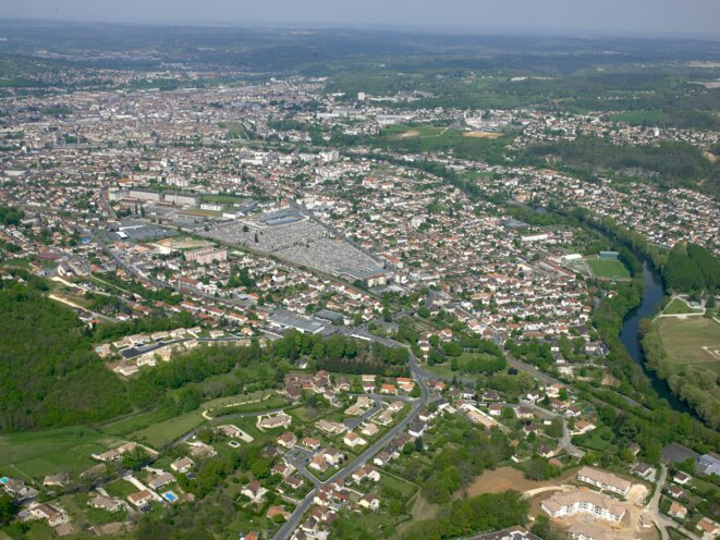 Aménagement et sociétés urbaines
