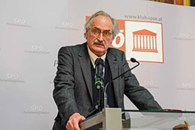 Axel Honneth en 2016 Axel Honneth en 2016