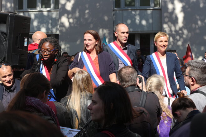 Clémentine Autain, Danièle Obono, Caroline Fiat et Loïc Prud'homme, députés de La France insoumise, lors de la manifestation du 21 septembre 2017. © MG Clémentine Autain, Danièle Obono, Caroline Fiat et Loïc Prud'homme, députés de La France insoumise, lors de la manifestation du 21 septembre 2017. © MG