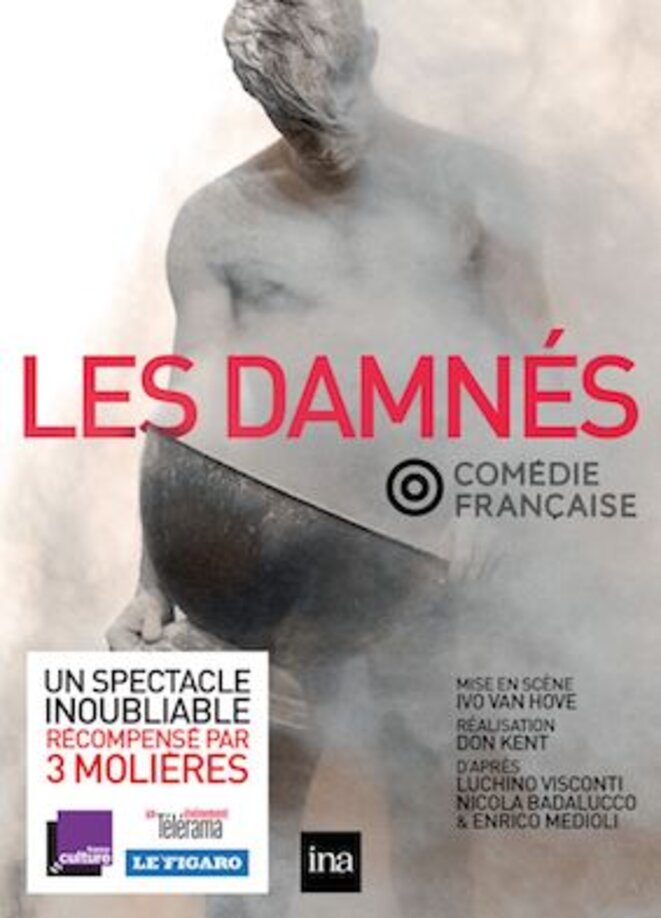 Demi-fesse sur bord de table : Comédie Francaise «Les damnés» d'après Visconti