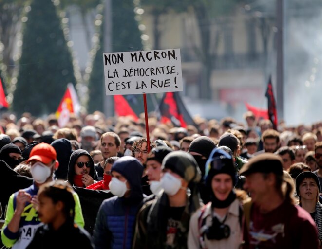 Lors d'une manifestation le 21 septembre © Reuters Lors d'une manifestation le 21 septembre © Reuters