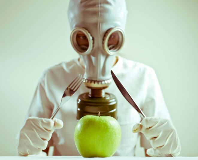 pesticide-masque-a-gaz-pomme