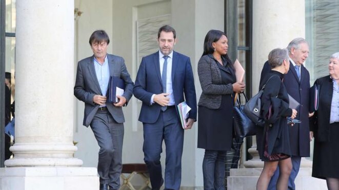 Les Ministres à la sortie du conseil, "visages fermés" © Ludovic Marin, AFP Les Ministres à la sortie du conseil, "visages fermés" © Ludovic Marin, AFP