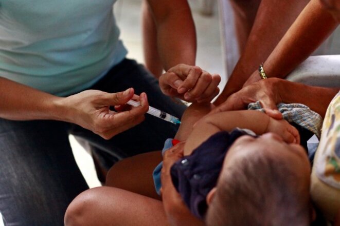 Vaccins obligatoires: une justification trompeuse