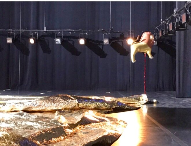 Le Roi sans papier de Robyn Orlin