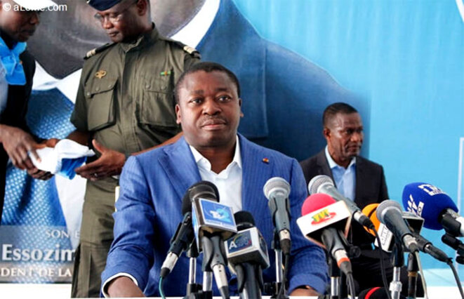 Faure Gnassingbé s'adresse aux militaires du camp de Temedja le 10 novembre 2017 Faure Gnassingbé s'adresse aux militaires du camp de Temedja le 10 novembre 2017