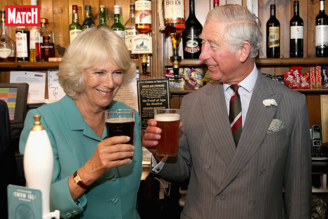 Prince Charles et Camilla Parker-Bowles en photos - À la santé du Pays de Galles © Paris Match Prince Charles et Camilla Parker-Bowles en photos - À la santé du Pays de Galles © Paris Match
