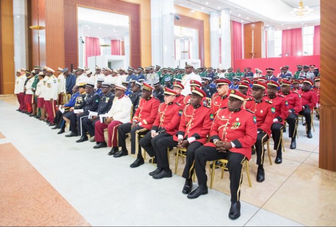 Grand-plan-Gabon-Nouvel-An-Vœux-2018-des-Forces-de-défense-et-de-sécurité Grand-plan-Gabon-Nouvel-An-Vœux-2018-des-Forces-de-défense-et-de-sécurité