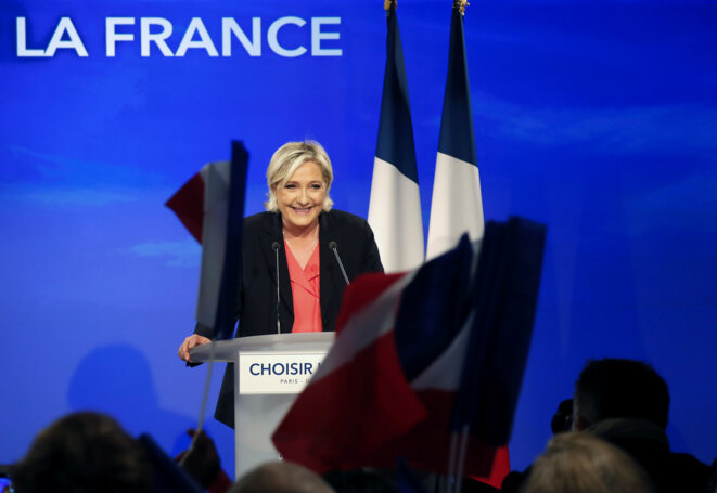 Marine Le Pen reconnaît sa défaite le soir du second tour de l'élection présidentielle, le 7 mai 2017, au Chalet du Lac, à Vincennes. © Reuters Marine Le Pen reconnaît sa défaite le soir du second tour de l'élection présidentielle, le 7 mai 2017, au Chalet du Lac, à Vincennes. © Reuters