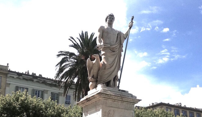 Une Corse autonome en avant-garde du débat sur la révision de la Constitution.