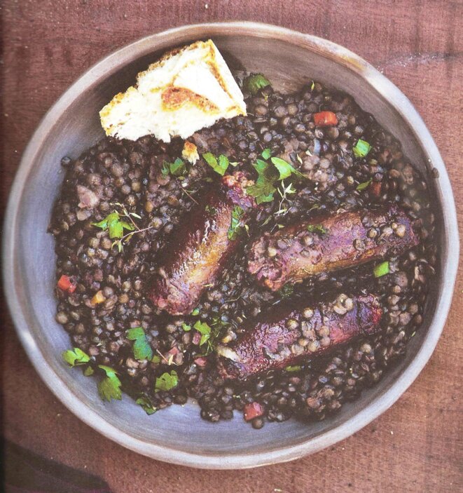 Un plat de vraies lentilles au figatelli Un plat de vraies lentilles au figatelli