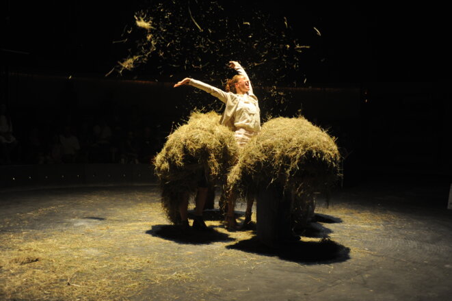 Scène de "Bestias" © Frederic Jean Scène de "Bestias" © Frederic Jean