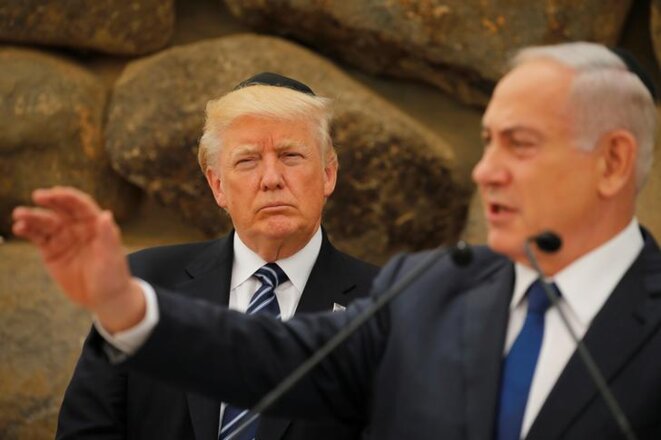 Donald Trump avec Benjamin Netanyahou à Jérusalem, en mai 2017. © Reuters Donald Trump avec Benjamin Netanyahou à Jérusalem, en mai 2017. © Reuters