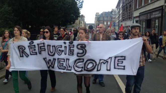 870x489-rassemblement-migrants-rouen-1