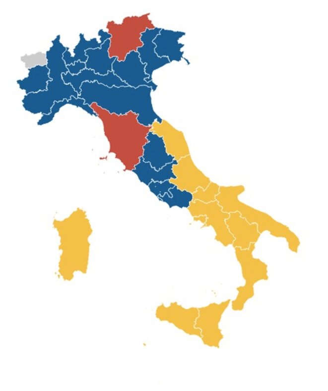Partis arrivés en tête dans les différentes régions d'Italie. En rouge : coalition de centre-gauche. En bleu : coalition de centre-droit. En jaune : M5S © La Repubblica Partis arrivés en tête dans les différentes régions d'Italie. En rouge : coalition de centre-gauche. En bleu : coalition de centre-droit. En jaune : M5S © La Repubblica