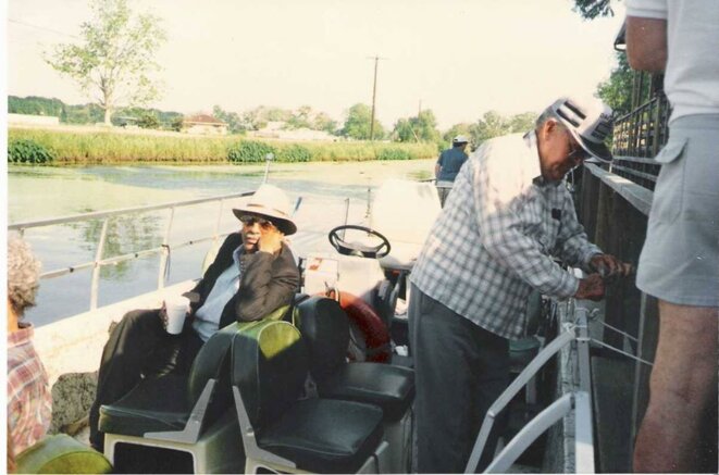 Édouard Glissant sur un bayou de Louisiane (1991) Édouard Glissant sur un bayou de Louisiane (1991)