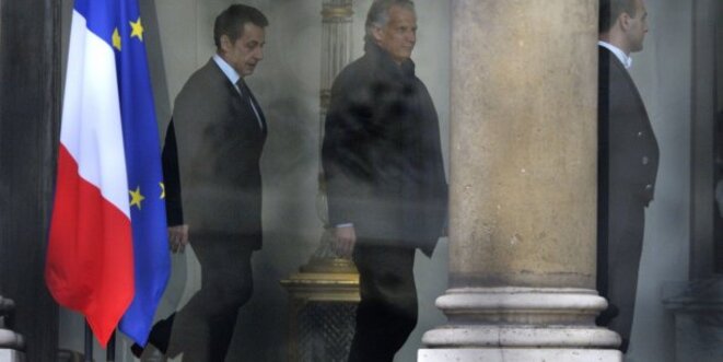Les premières retrouvailles entre Nicolas Sarkozy et Dominique de Villepin en 2011. © Reuters Les premières retrouvailles entre Nicolas Sarkozy et Dominique de Villepin en 2011. © Reuters