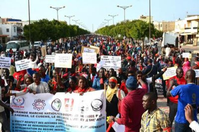 SÉNÉGAL: LES NOBLES LUTTES SYNDICALES TRANSCENDENT LES FUTILES AGENDAS POLITICIENS !