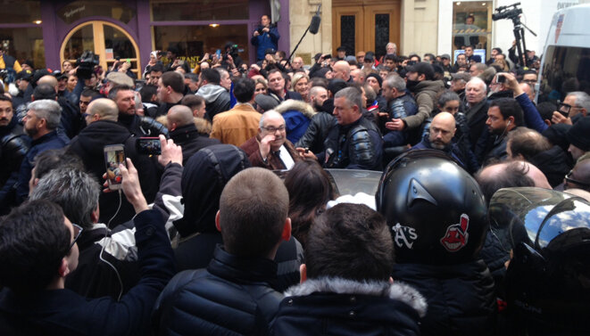 Marine Le Pen - La marche blanche brune