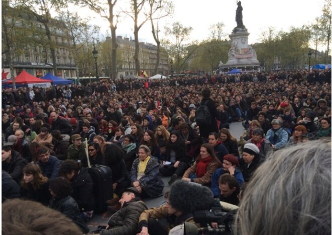 À Nuit debout, place de la République, au printemps 2016. © MG. À Nuit debout, place de la République, au printemps 2016. © MG.