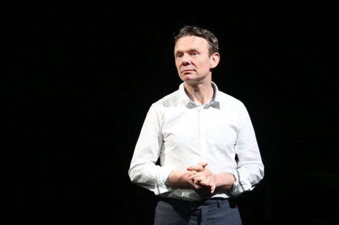 «La magie lente» de Denis Lachaud s'opère au théâtre de Belleville