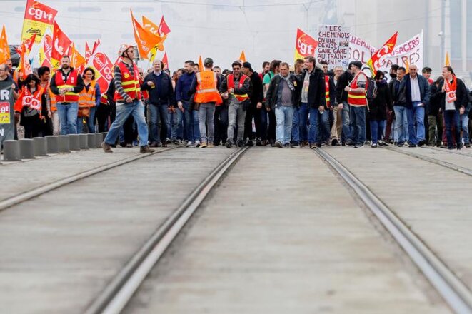 Manifestation des cheminots à Lyon, le 9 avril 2018. © Reuters Manifestation des cheminots à Lyon, le 9 avril 2018. © Reuters