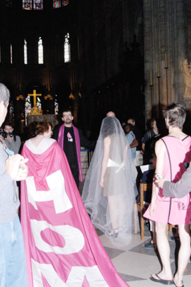 Mariage à Notre-Dame, 2005, CC Act Up-Paris Mariage à Notre-Dame, 2005, CC Act Up-Paris