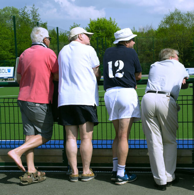 Dimanche 23 avril, devant le match de hockey sur gazon opposant Wattignies à Marcq-en-Baroeul. © Laura Taouchanov Dimanche 23 avril, devant le match de hockey sur gazon opposant Wattignies à Marcq-en-Baroeul. © Laura Taouchanov