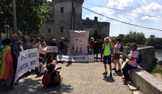 La marche citoyenne et solidaire pour les migrant·e·s poursuit sa route …